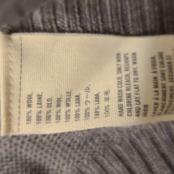 Abercrombie & Fitch sweater/top, gray, 100% wool - Picture 5 of 5